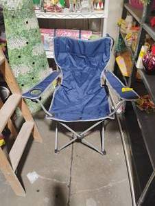 lot 34772 image: Blue Fold-up outdoor camping chair
