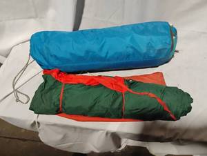 lot 34781 image: Two outdoor sleeping bags