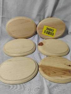 lot 35003 image: 6 round wooden platters great for art and craft making