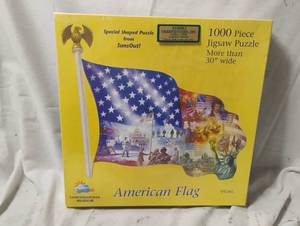 lot 35028 image: 1000-piece American Flag puzzle