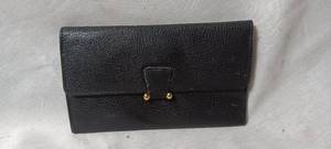 lot 35088 image: Black trifold snap wallet