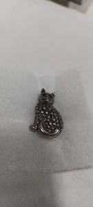lot 35097 image: Silver cat pendant