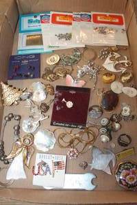 lot 4401 image: Misc. Jewelry and More