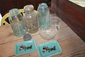 lot 4455 image: Vintage Canning Jars, Tip Trays and More