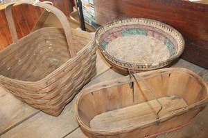 lot 4544 image: Longaberger Basket and More