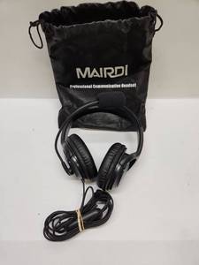 lot 12 image: MAIRDI Professional Communication Headset with Microphone