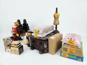 lot 64008 image: Lot of miscellaneous items