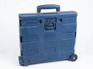 lot 64057 image: Blue Plastic collapsible Rolling Tool Storage Box w Handle
