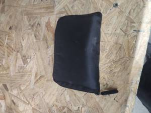 lot 64070 image: Accu-Chek Nano Glucose Meter Carrying Case w Lancing Device