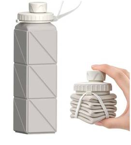 lot 29550 image: Collapsible Water Bottles 21oz610mL, Silicone Travel Water Bottle - Retail $8