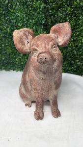 lot 17 image: Pig Figurine Sculpture with Coin Slot - Retail $0