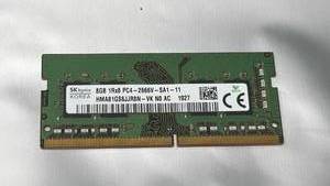 lot 28 image: SK Hynix 8GB 1Rx8 PC2-6400 DDR2 SODIMM HMB8G65UUB8N-H9 - Retail $0