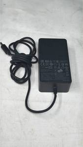lot 43 image: Power Adapter with Output 12V 40A Barrel Connector - Retail $0