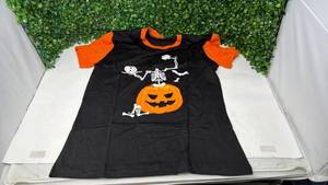 lot 160 image: Childrens Halloween T-Shirt Black Orange Skeleton Pumpkin Graphic Short Sleeve Size S - Retail $0