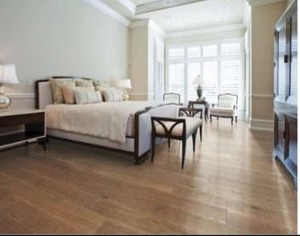 lot 21011 image: Mohawk Rust Hickory Hardwood Flooring 7.5in x RL-Retail $10.69Sq Ft
