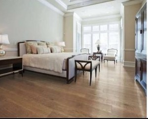 lot 21038 image: Mohawk Rust Hickory Hardwood Flooring 7.5in x RL-Retail $10.69Sq Ft