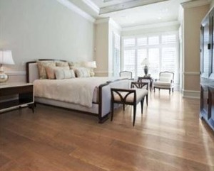 lot 21086 image: Mohawk Canyon Dusk Hickory Hardwood Flooring 7.5in x RL-Retail $10.69Sq Ft