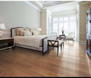 lot 21094 image: Mohawk Canyon Dusk Hickory Hardwood Flooring 7.5in x RL-Retail $10.69Sq Ft