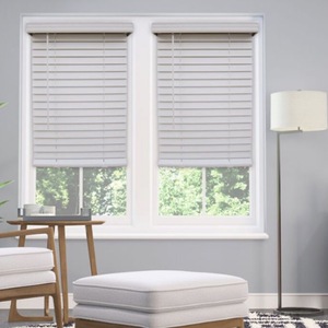 lot 175 image: Bundle of Two 2 CORDLESS FAUX WOOD BLIND White 33.5X36 Actual Width 33)