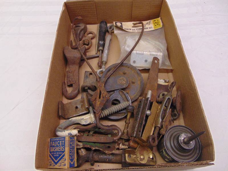 lot 2123 image: Misc. Hardware
