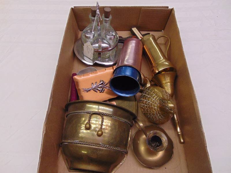lot 2130 image: Misc. Brass Items, etc.
