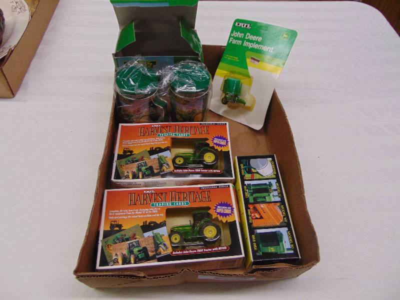 lot 2183 image: John Deere Lot