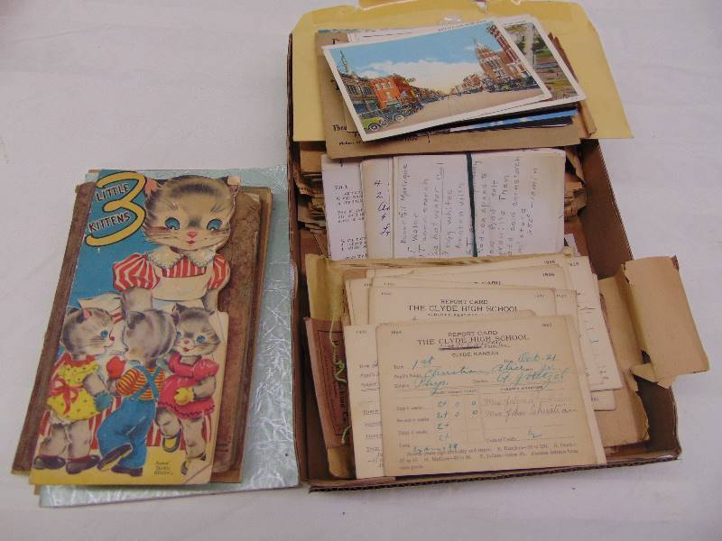 lot 2211 image: Post cards, etc.