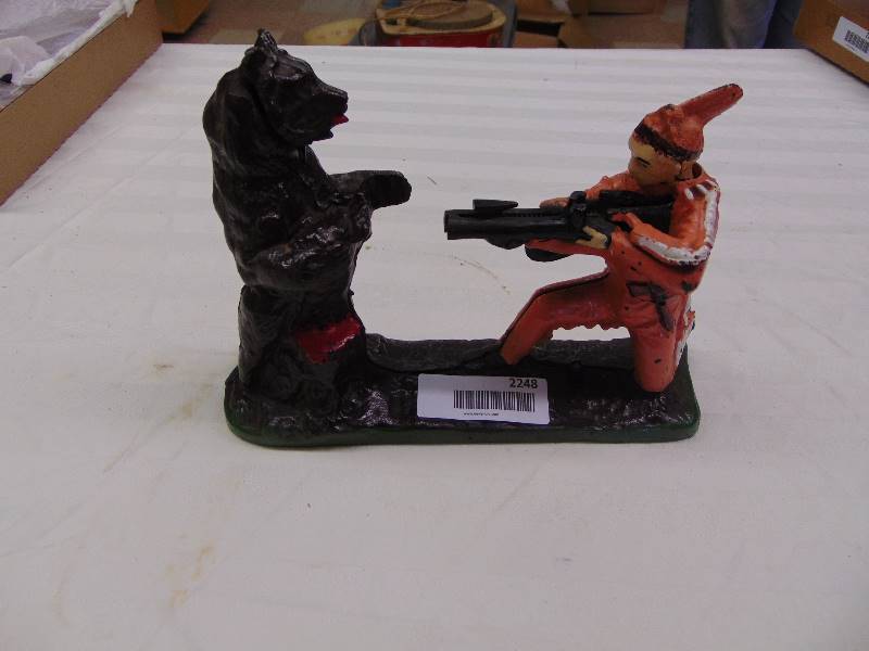 lot 2248 image: Cast Iron Bank