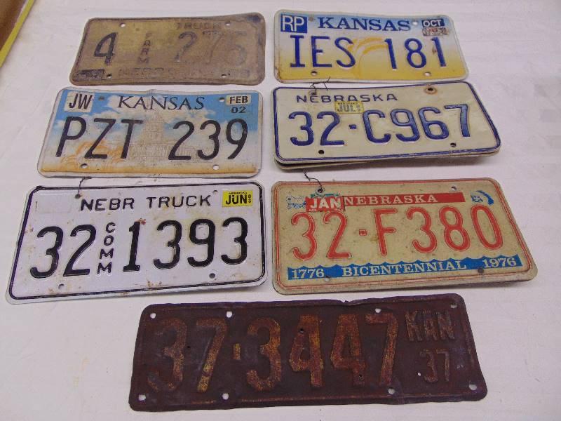 lot 2315 image: Vintage License Plates