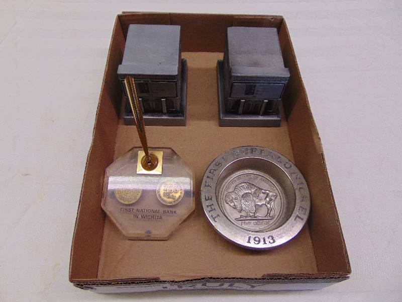 lot 2328 image: Bank Misc.