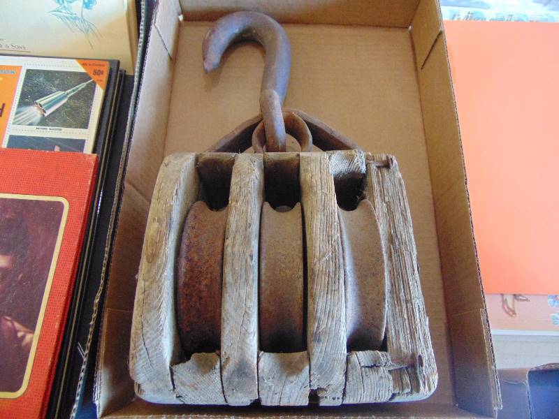 lot 2374 image: Triple Wood Pulley