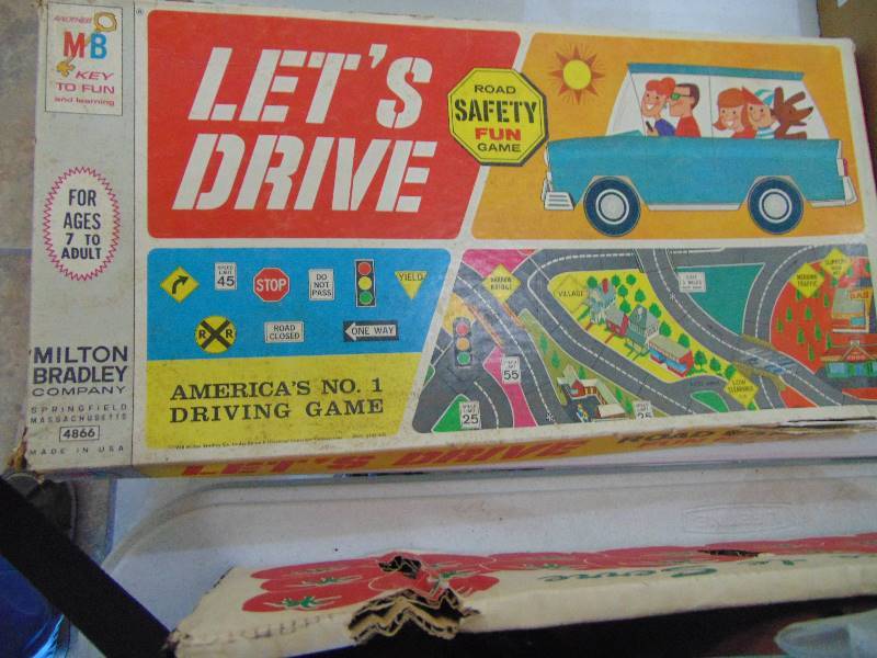lot 2387 image: PuzzlesGames