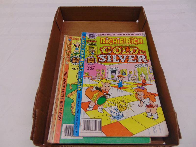 lot 2144 image: Richie Rich Comics