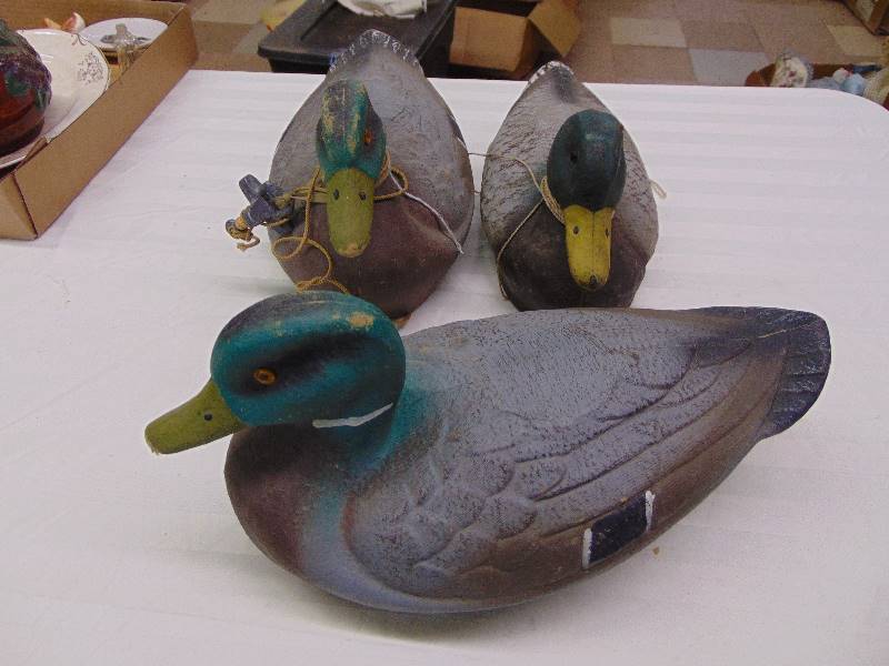 lot 2225 image: Duck Decoys