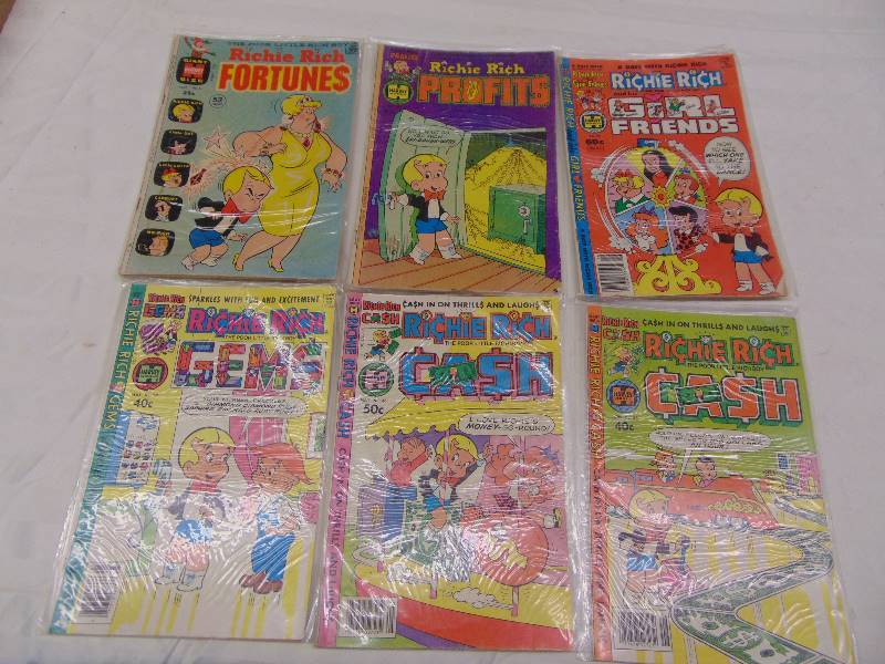 lot 2230 image: Richie Rich Comics