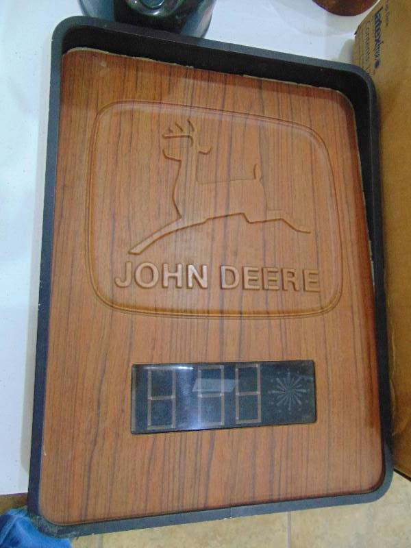lot 2403 image: John Deere Clock