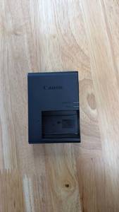 lot 180 image: Canon Battery Charger LC-E17 - Retail $50