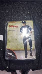 lot 16 image: Spirit Cop Kit Adult Costume LGXL