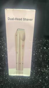 lot 92 image: New Dual-Head Shaver Waterproof Type-C Charging