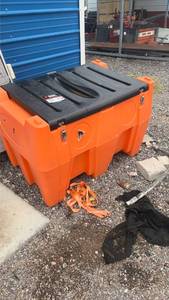 lot 205 image: Industrial Diesel Fuel Storage Tank Orange 116g