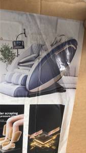 lot 206 image: Massage Chair with Extended Layout and Zero Gravity