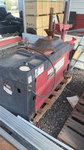 lot 237 image: Coats 4050A Tire Changer Model 8028717
