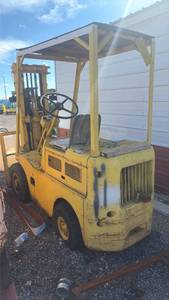 lot 242 image: Clark Forklift with Canopy and Load Chain