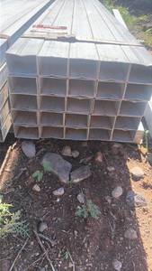 lot 275 image: Structural Steel Rectangular Tubing 25 Pieces 7 Feet 2x3
