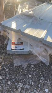 lot 290 image: Corrugated Metal Roofing Panels White Lot 290