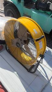 lot 305 image: 24 inch Floor Drum Fan FE-60DfOL(HS) 120V 220W