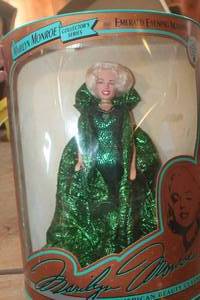 lot 4603 image: NIB Marilyn Monroe Doll