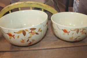lot 4607 image: Vintage Jewel Tea Nesting Bowls no chipscracks