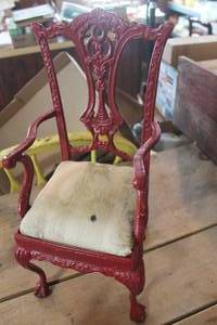 lot 4620 image: Antique Cast Iron 17 Tall Doll Chair