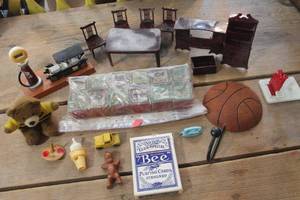 lot 4621 image: Vintage Doll Furniture, Wood Blocks & More